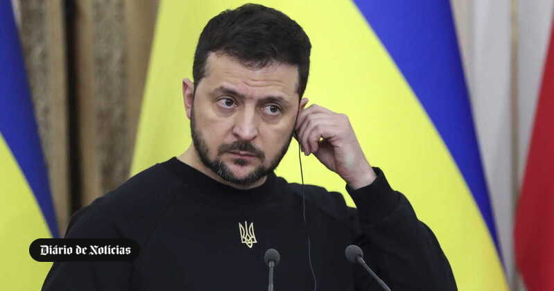 Zelensky agradece ao Reino Unido o envio de tanques